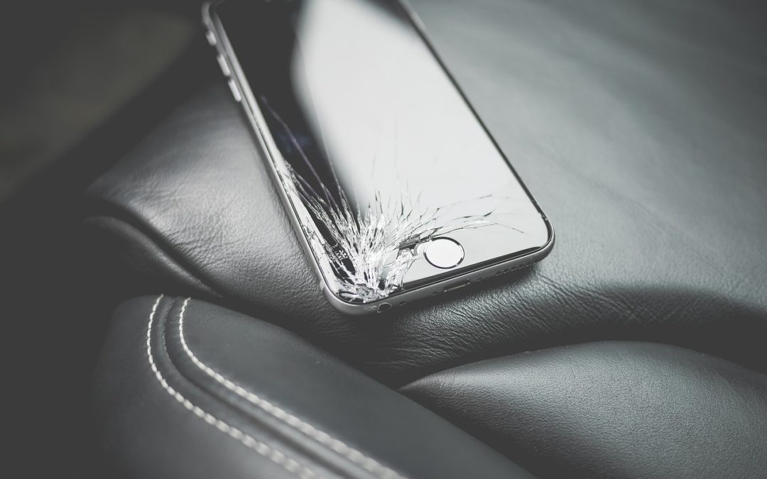 Phone Health: Why it is Important to Get Your Phone Screen Fixed Fast